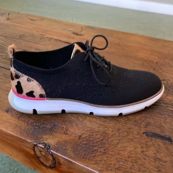 Cole Haan Women’s Oxfords size 7 - Picture 1 of 3
